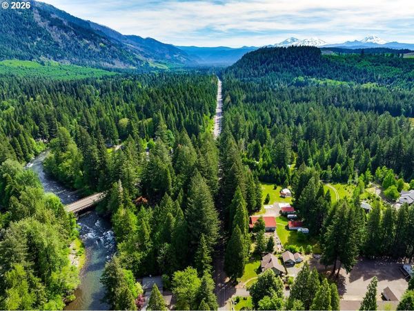 91793 HORSE CREEK RD, McKenzie Bridge, OR 97413