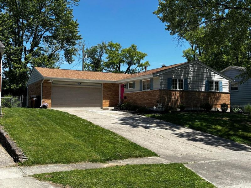 546 Brunswick Drive, Forest Park, OH 45240 Photo 1