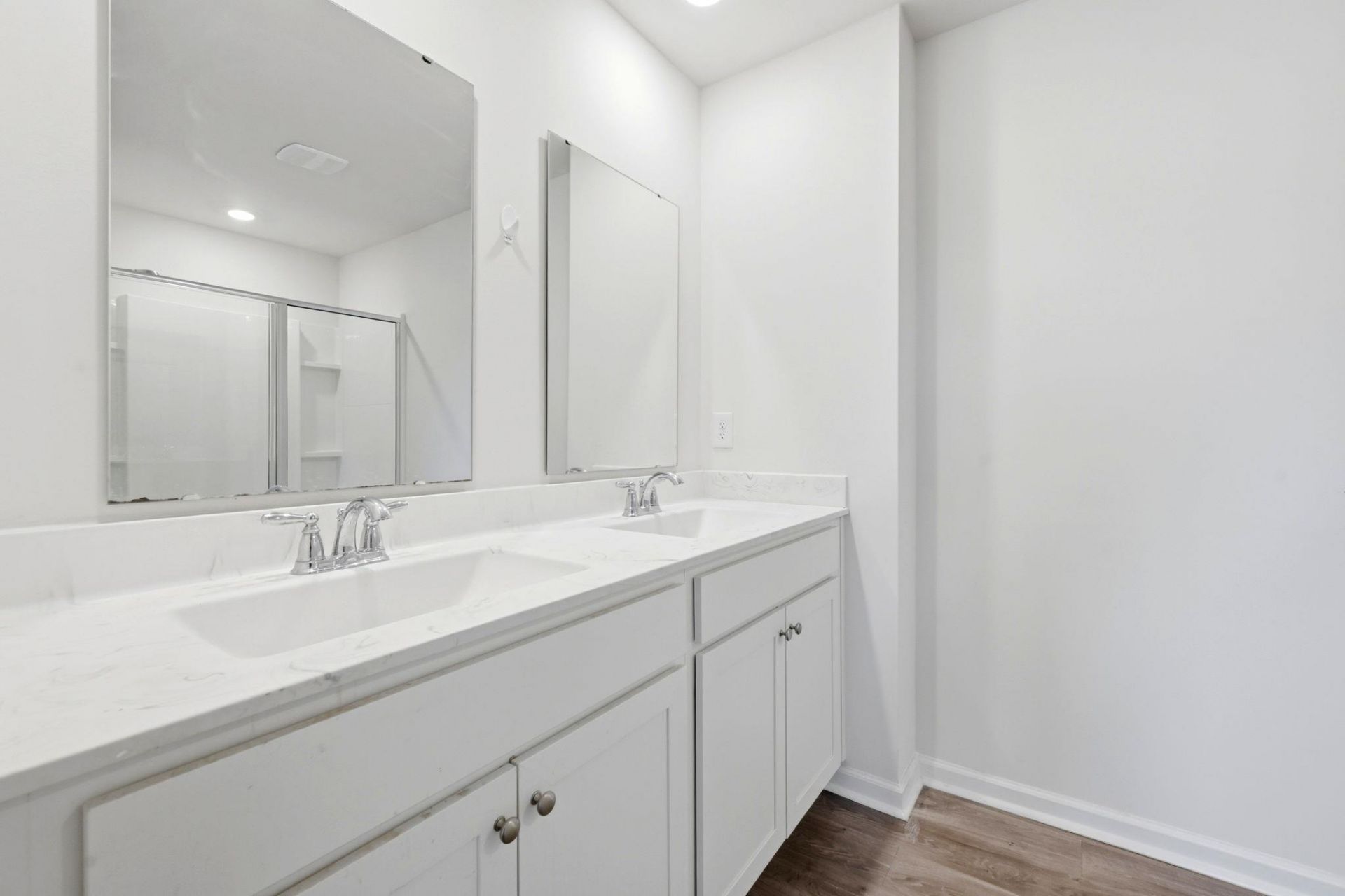 6619 Colonial Dr. Photo 18