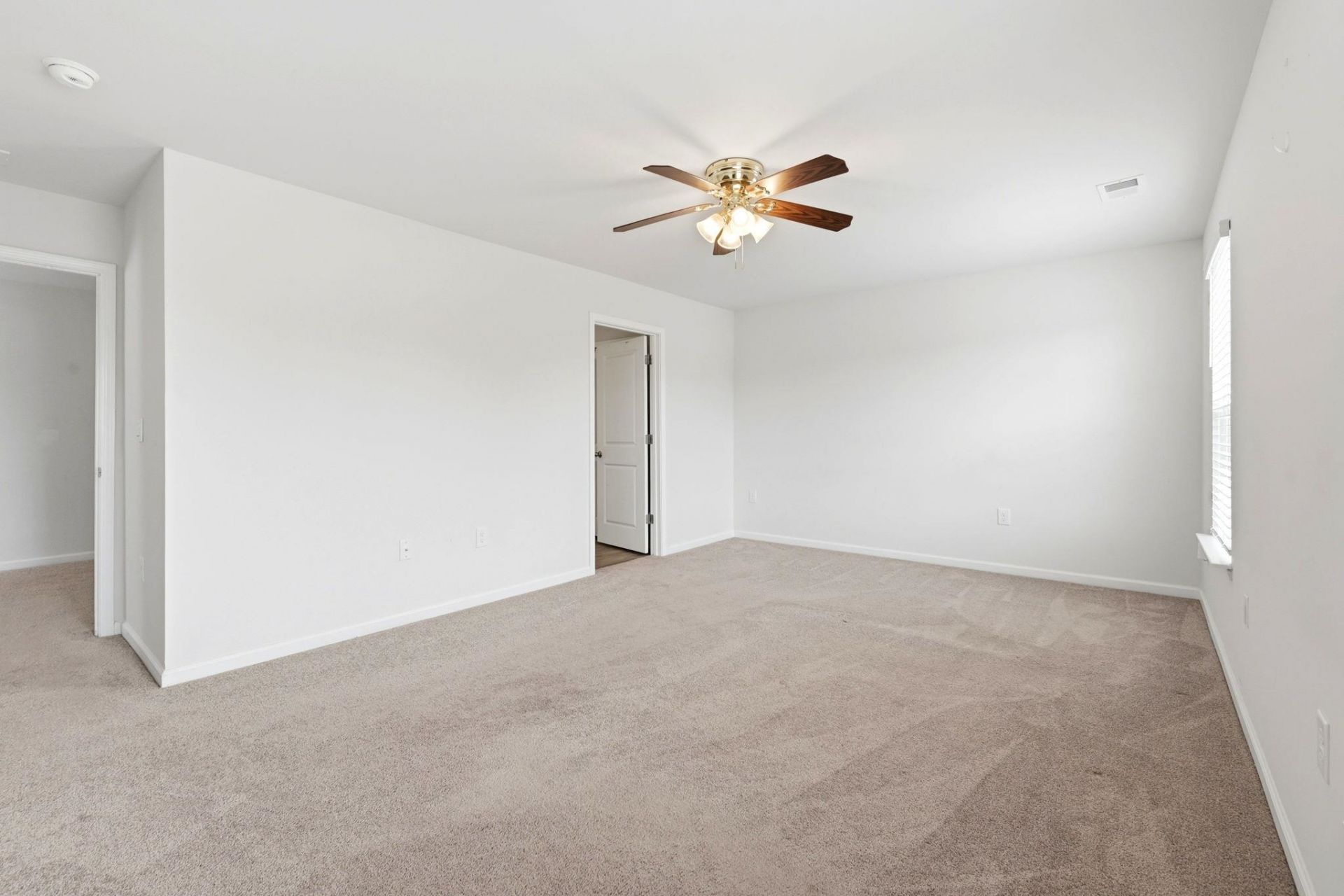 6619 Colonial Dr. Photo 20
