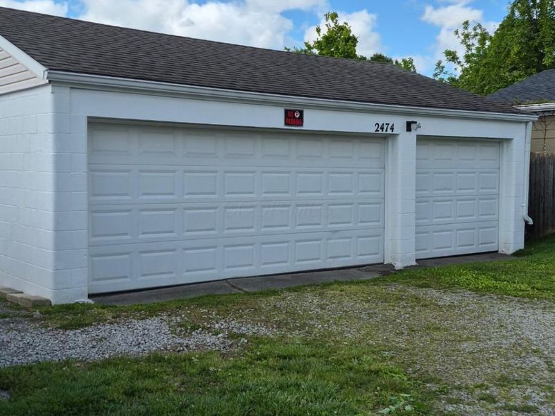 2474 Valleyview Drive, Columbus, OH 43204 Photo 2