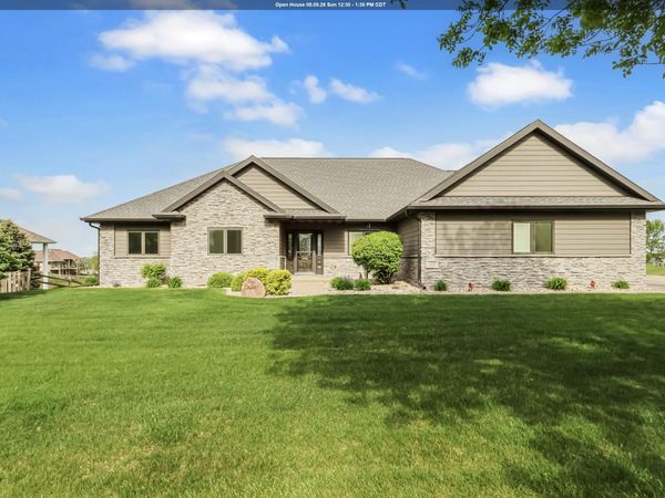 2729 Glen Ellen Road, Sioux City, IA 51106