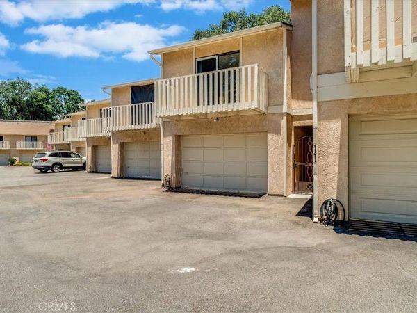 12 Green Court, Paso Robles, CA 93446