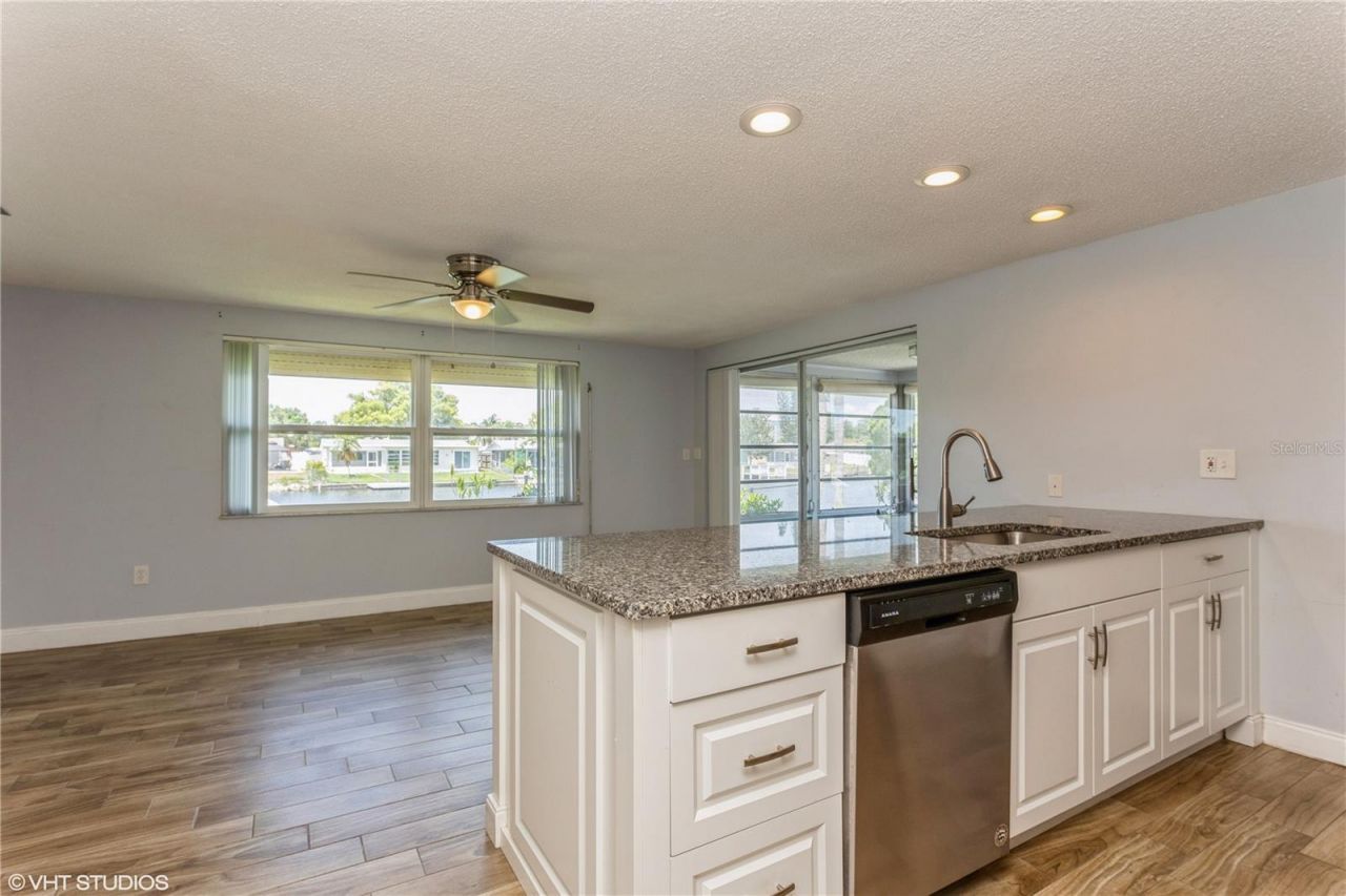 4145 Star Island Drive, Holiday, FL 34691 Photo