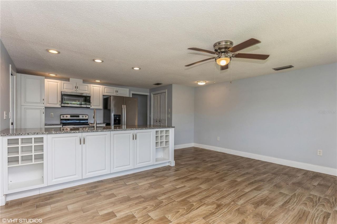 4145 Star Island Drive, Holiday, FL 34691 Photo