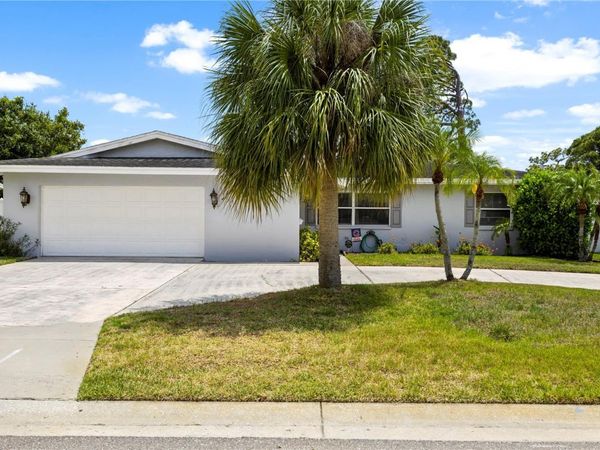 1930 74TH AVENUE N, ST PETERSBURG, FL 33702