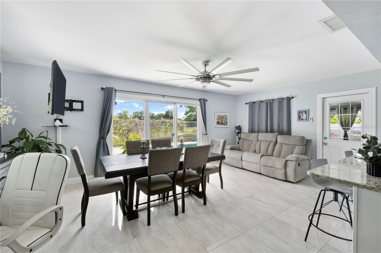 1930 74th Avenue N, Saint Petersburg, FL 33702 Photo