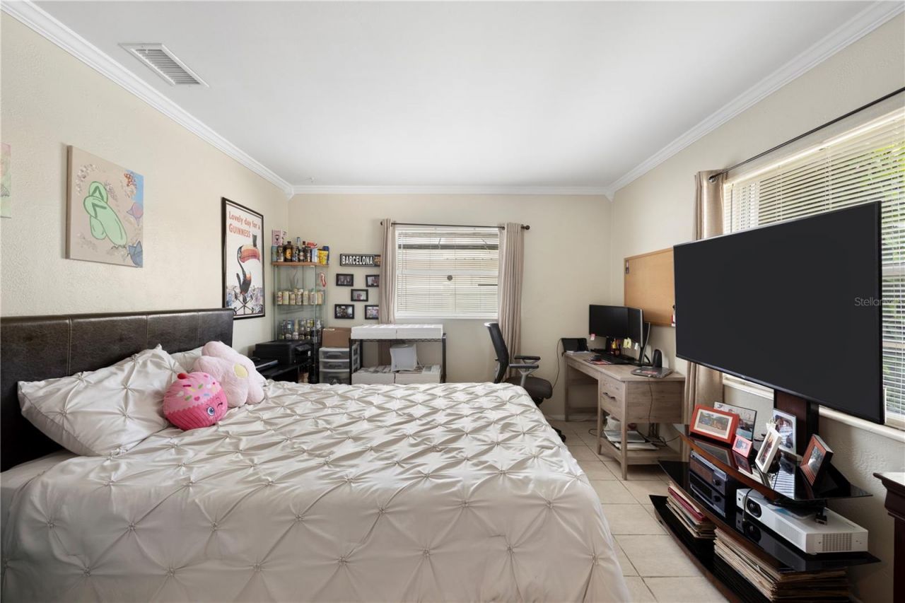 1930 74th Avenue N, Saint Petersburg, FL 33702 Photo