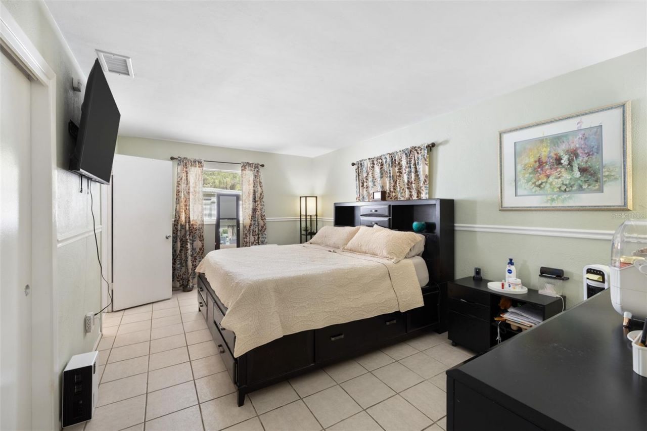 1930 74th Avenue N, Saint Petersburg, FL 33702 Photo