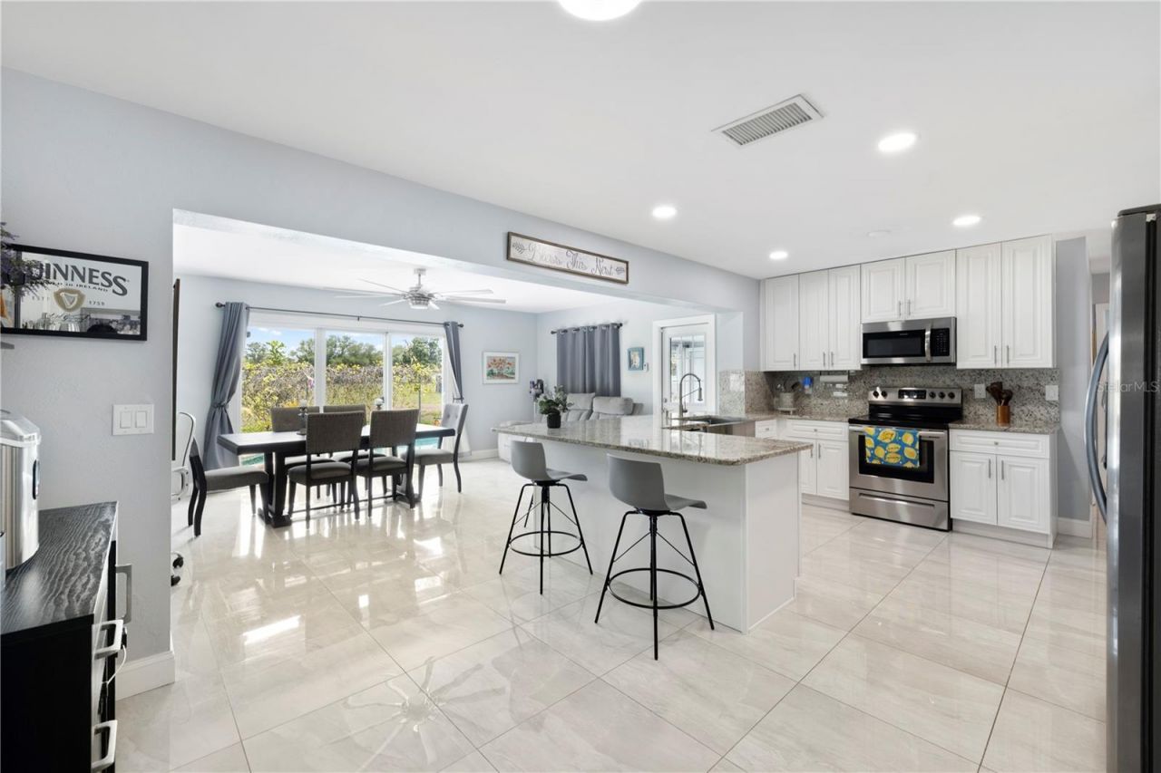 1930 74th Avenue N, Saint Petersburg, FL 33702 Photo