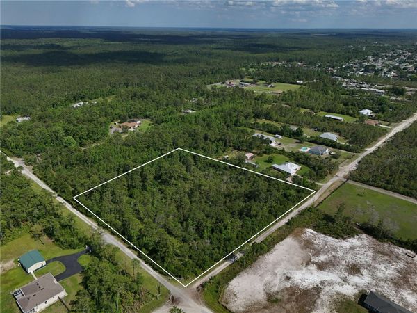 3355 HYDER AVENUE , DELTONA, FL 32738