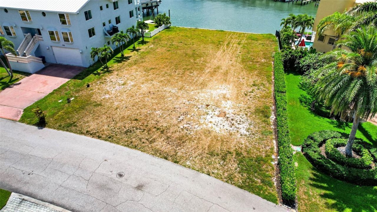 1 1st Avenue S, Tierra Verde, FL 33715 Photo
