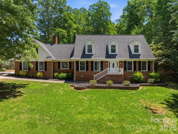 3500 Sunningdale Lane , Unit 221, Statesville, NC 28625