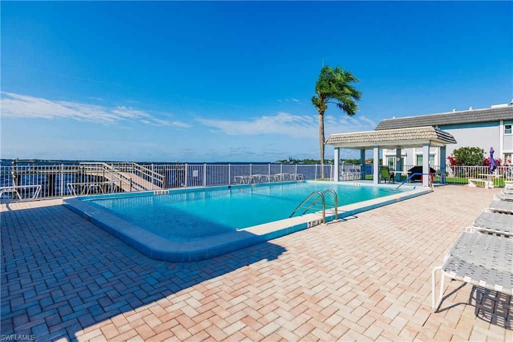 3380 N Key Dr , Unit 5, North Fort Myers, FL 33903 Photo