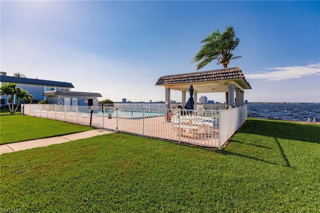 3380 N Key Dr , Unit 5, North Fort Myers, FL 33903 Photo
