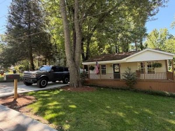 128 Sharp Street , Bremen, GA 30110