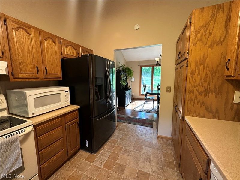 5540 Dillon Hills Drive, Nashport, OH 43830 Photo 13