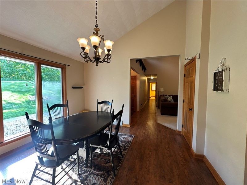5540 Dillon Hills Drive, Nashport, OH 43830 Photo 14