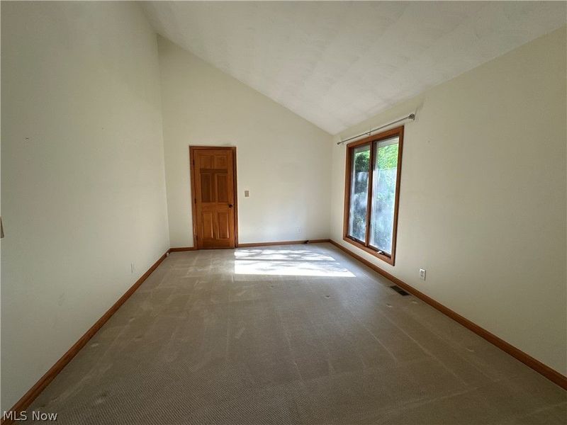 5540 Dillon Hills Drive, Nashport, OH 43830 Photo 24