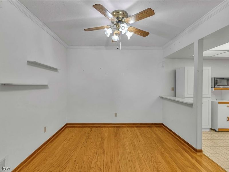 22954 Maple Ridge Road , Unit 202B, North Olmsted, OH 44070 Photo 16