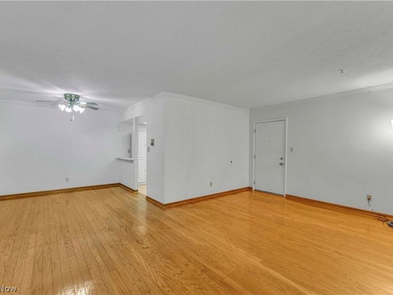 22954 Maple Ridge Road , Unit 202B, North Olmsted, OH 44070 Photo 17