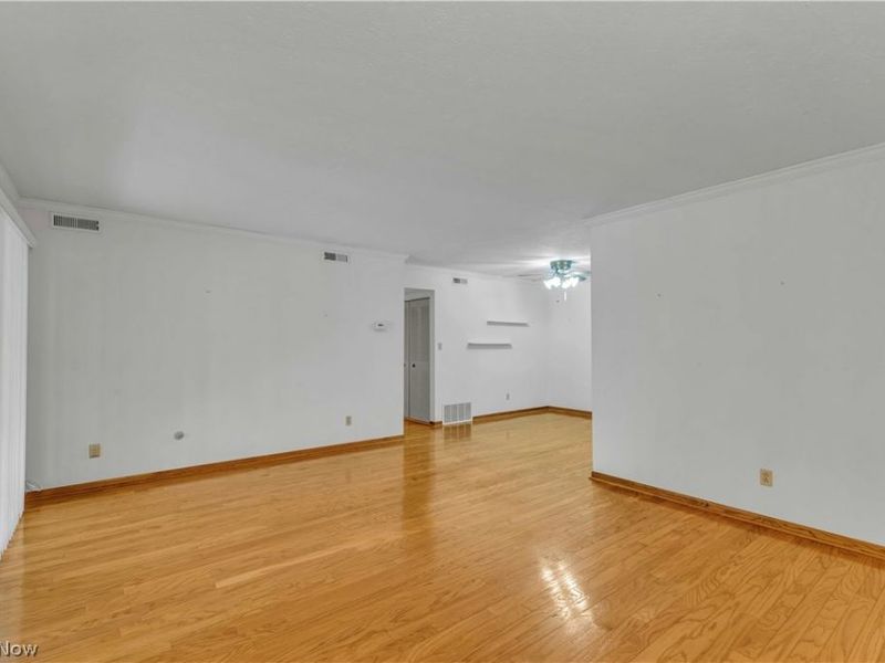 22954 Maple Ridge Road , Unit 202B, North Olmsted, OH 44070 Photo 19
