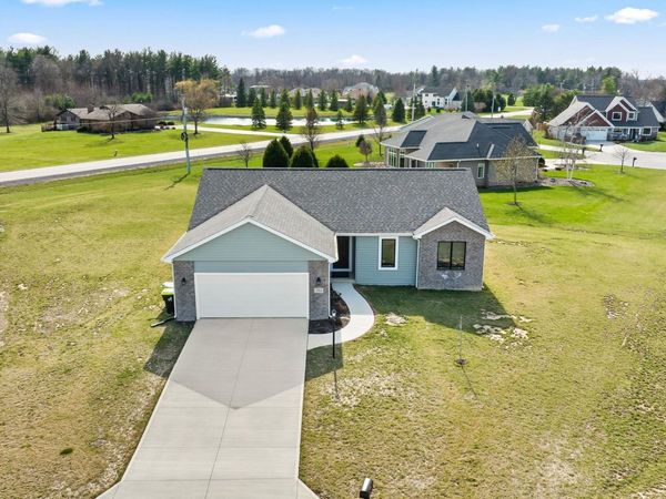 334 Cottonwood Court, Markle, IN 46770