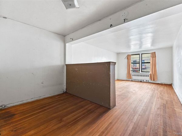 2830 Briggs Avenue, Unit 5E, Bronx, NY 10458