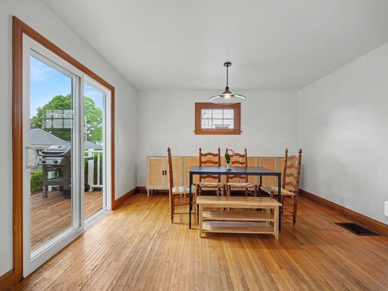 111 Morse Road, Columbus, OH 43214 Photo 9