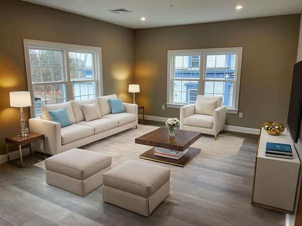 1 Brattle Street, Unit 1, Worcester, MA 01606
