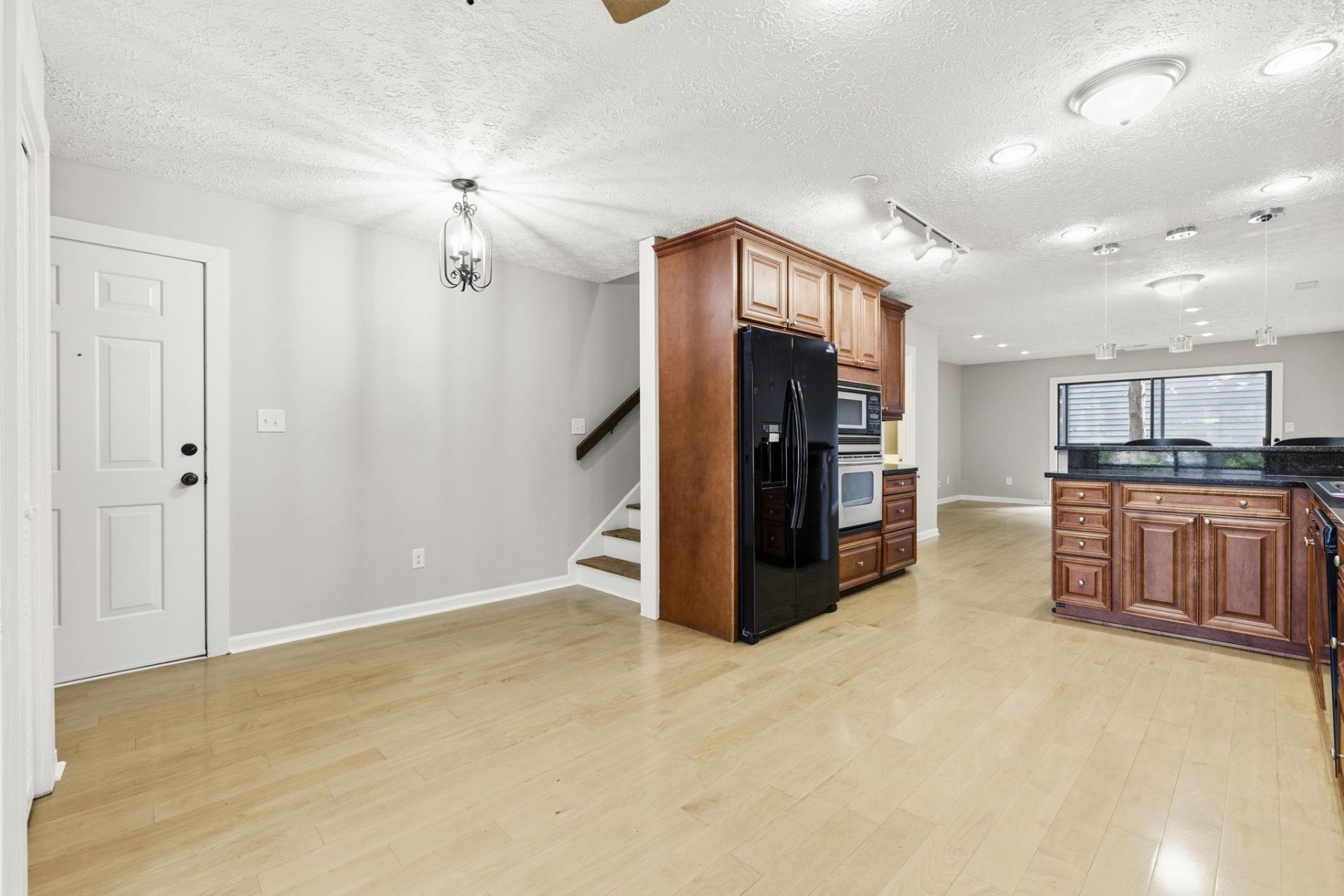404 72nd Ave. N  Photo 9