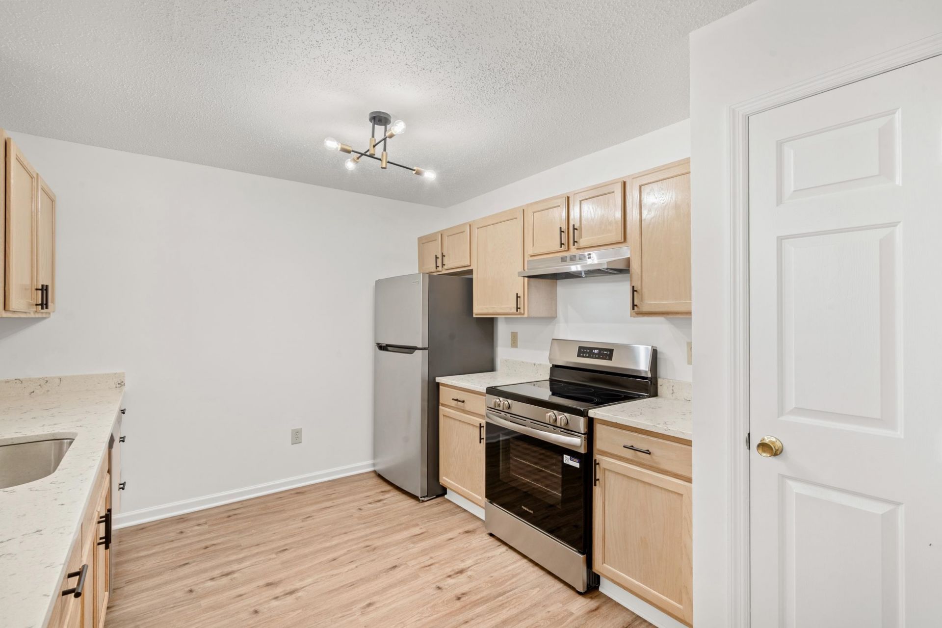 4247 Villas Dr.  Photo 13