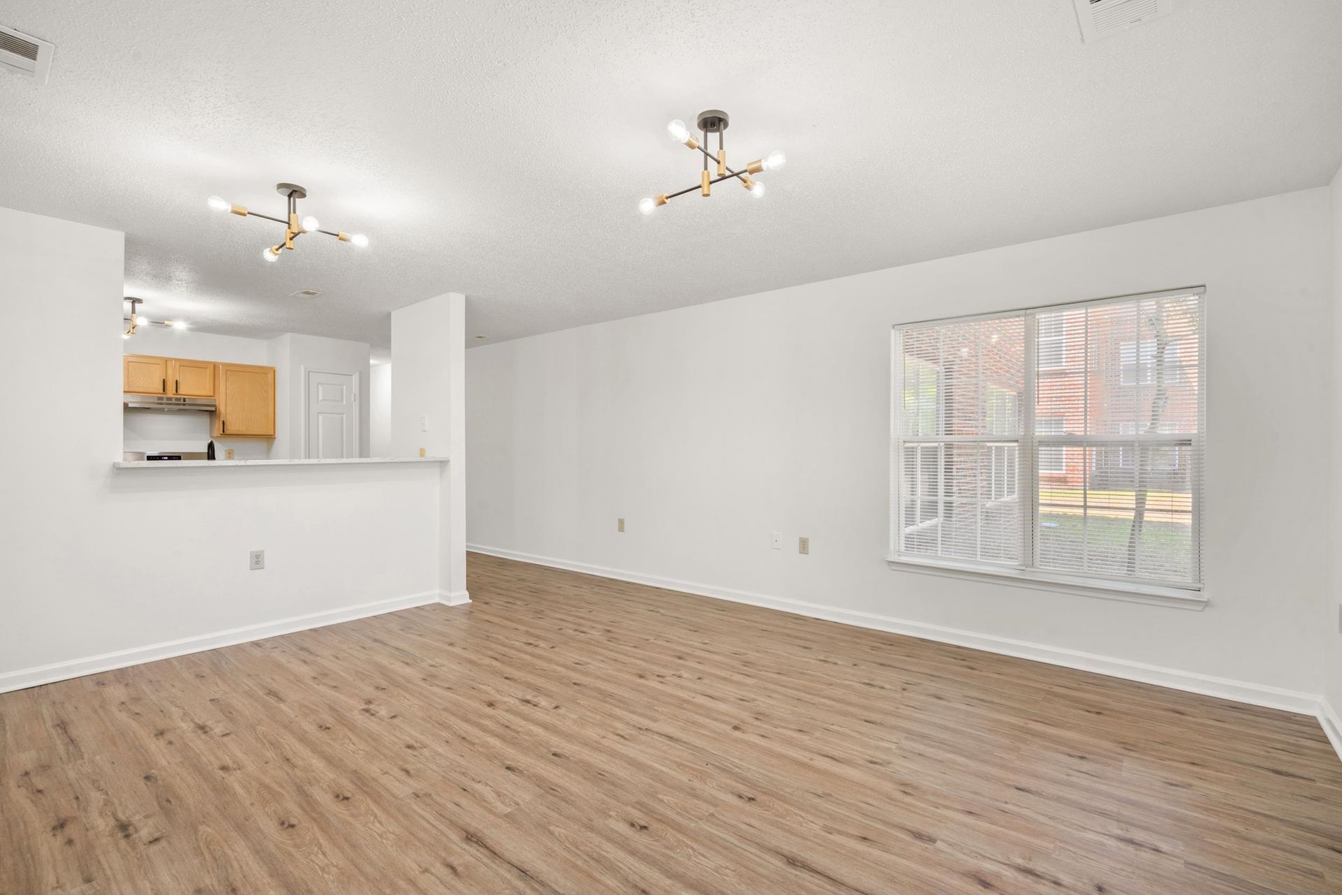 4247 Villas Dr.  Photo 16