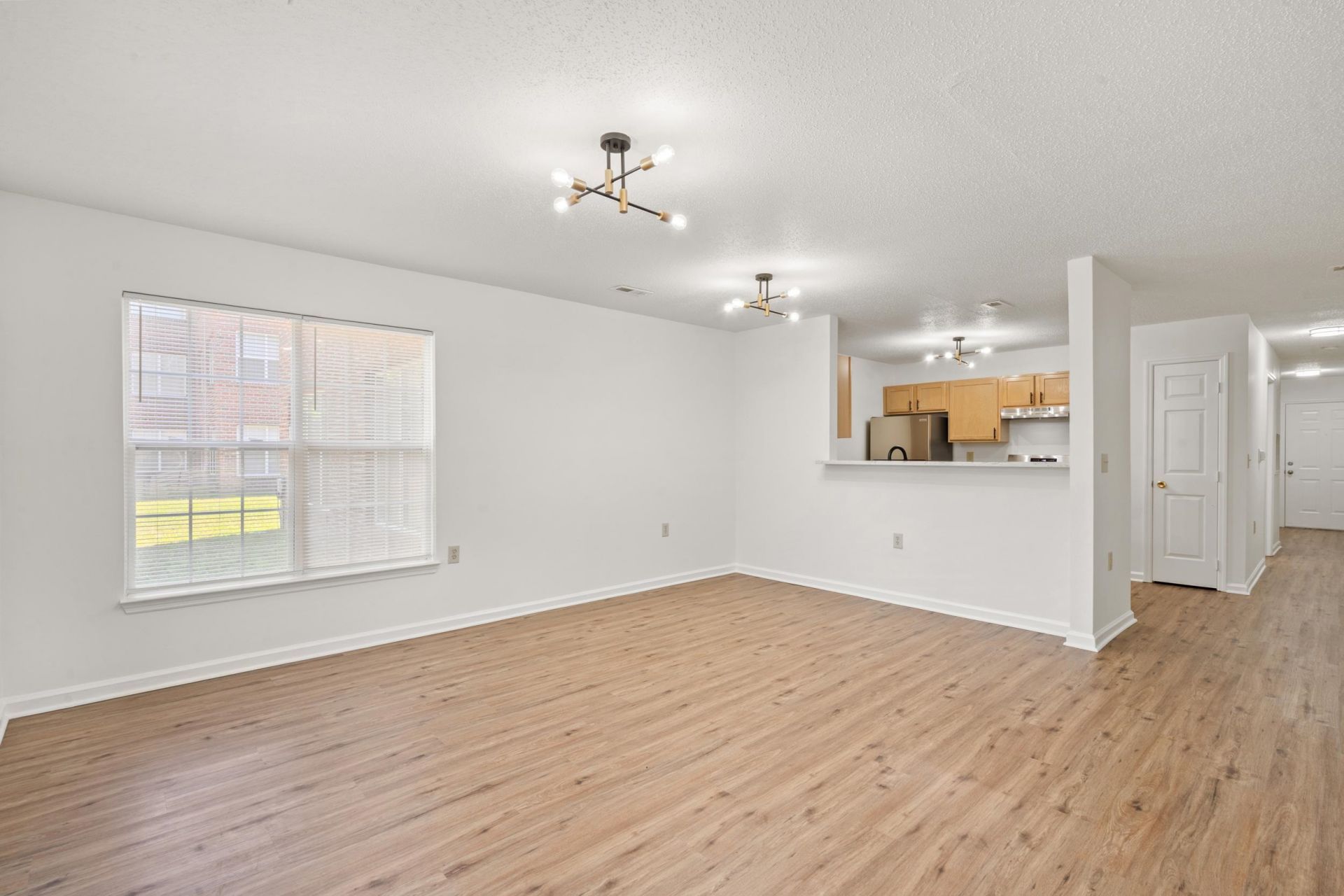 4247 Villas Dr.  Photo 17