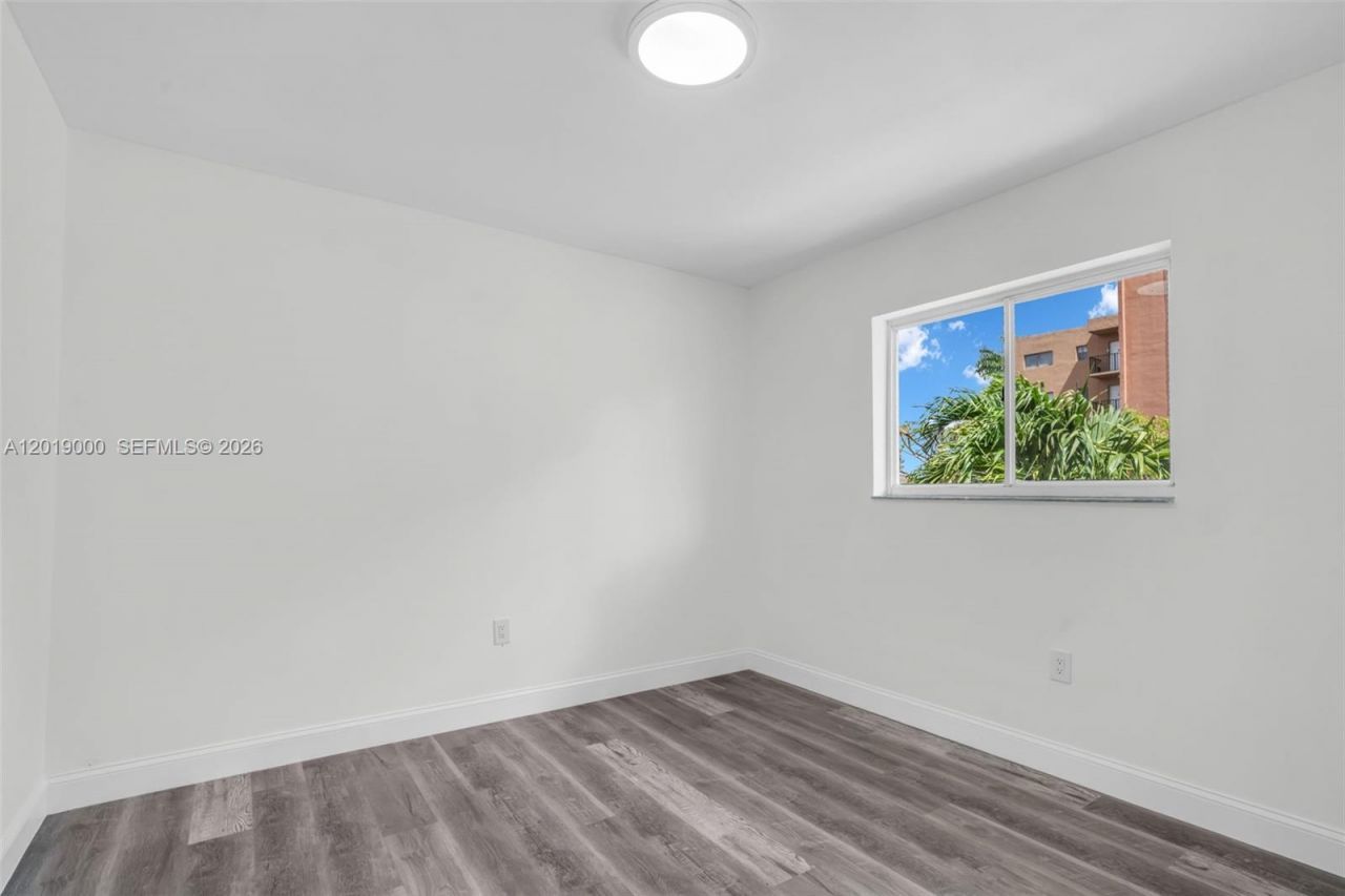 10101 W Okeechobee Rd , Unit 16202, Hialeah Gardens, FL 33016 Photo