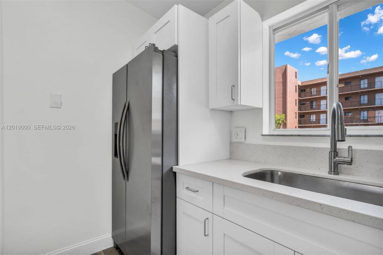 10101 W Okeechobee Rd , Unit 16202, Hialeah Gardens, FL 33016 Photo