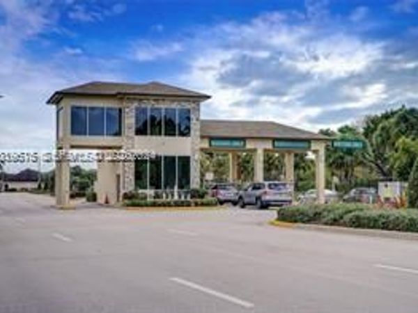 1401 SW 134th Way , Unit 212C, Pembroke Pines, FL 33027