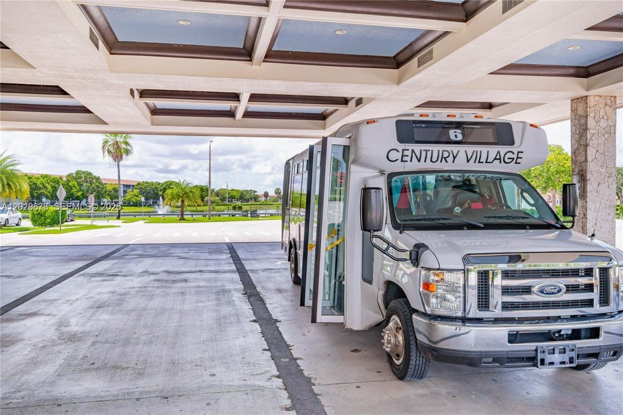 1401 SW 134th Way , Unit 212C, Pembroke Pines, FL 33027 Photo
