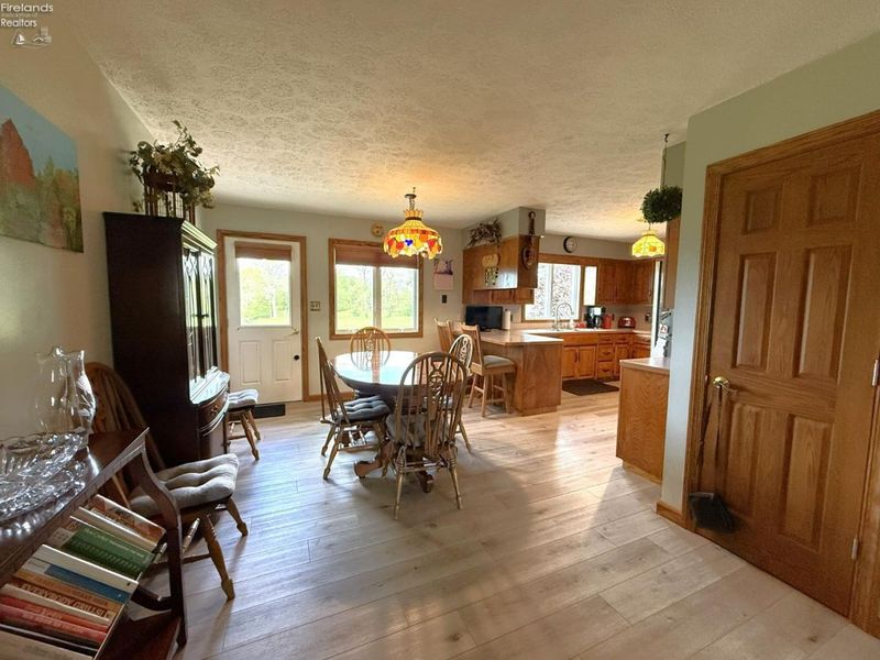 744 Old State Road, Norwalk, OH 44857 Photo 5