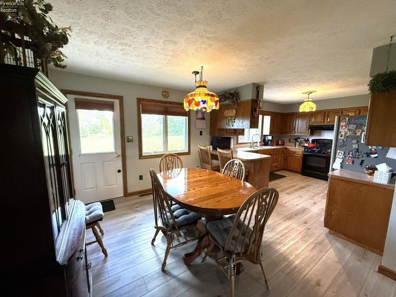 744 Old State Road, Norwalk, OH 44857 Photo 6