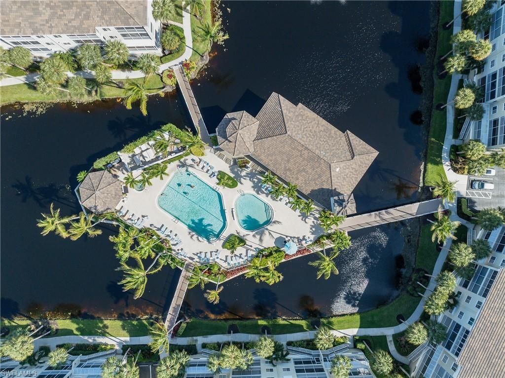 7686 Pebble Creek Cir, Unit 301, Naples, FL 34108 Photo