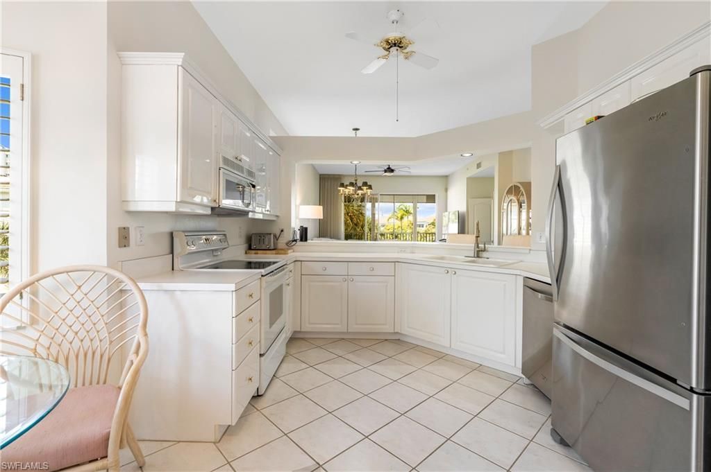 7686 Pebble Creek Cir, Unit 301, Naples, FL 34108 Photo