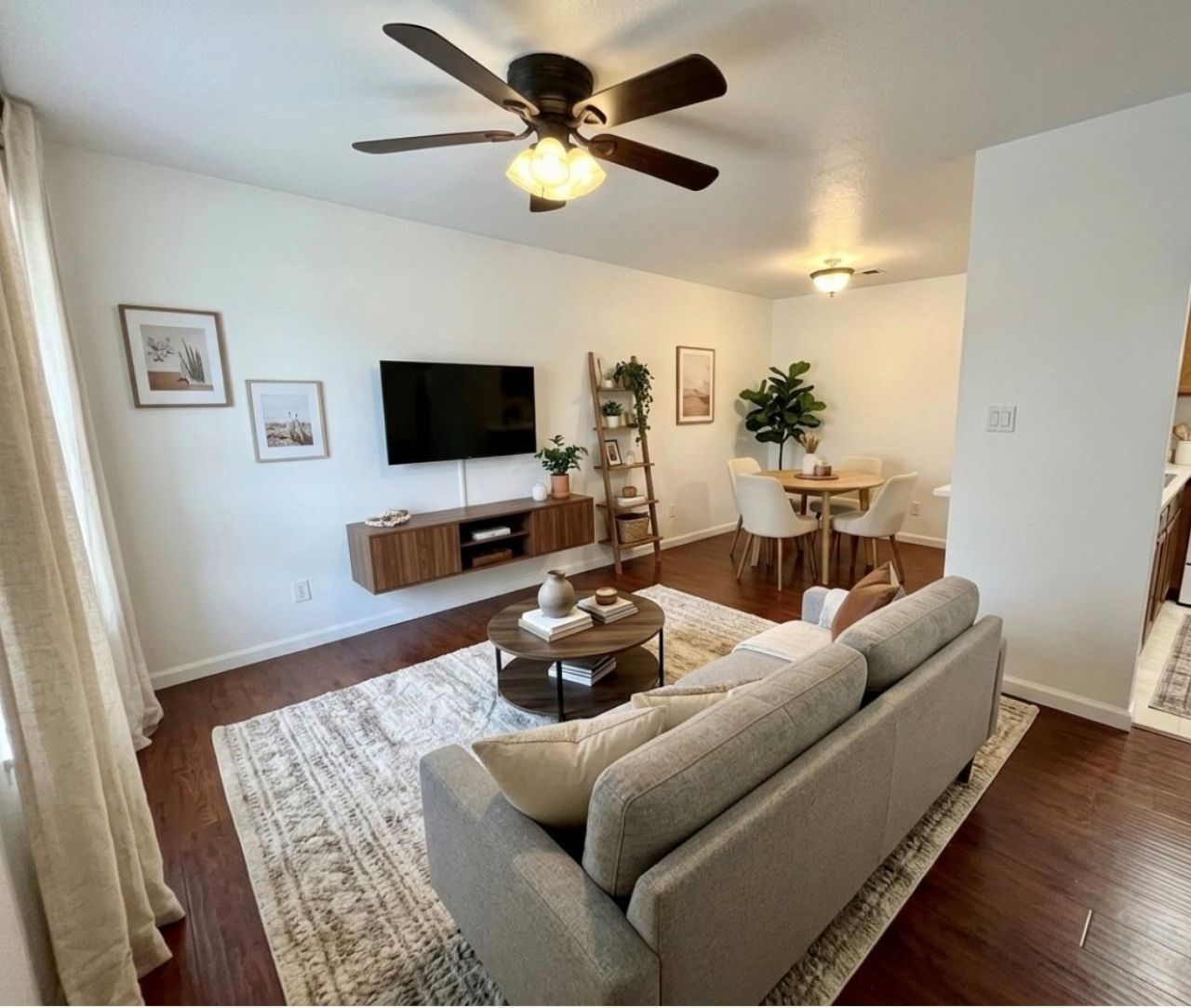 1705 Crossing Pl, Unit 132C, Austin, TX 78741 Main Photo