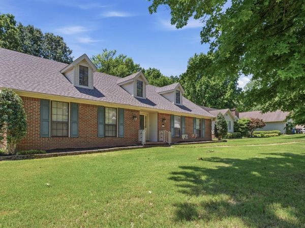 505 Old Canyon, Jonesboro, AR 72404