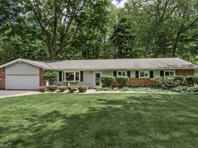 5899 S Shandle Boulevard, Mentor, OH 44060 Photo 1