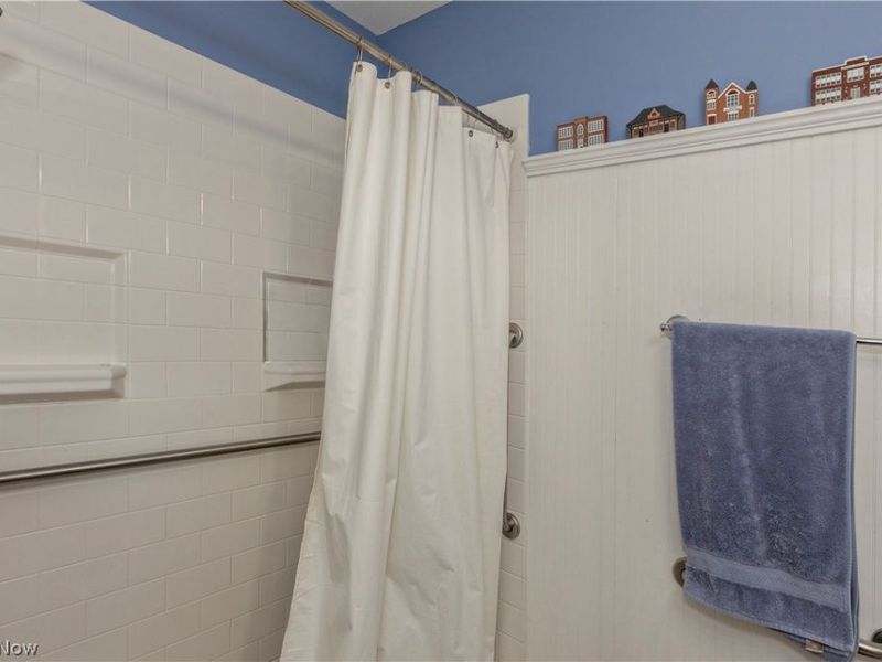 5899 S Shandle Boulevard, Mentor, OH 44060 Photo 28