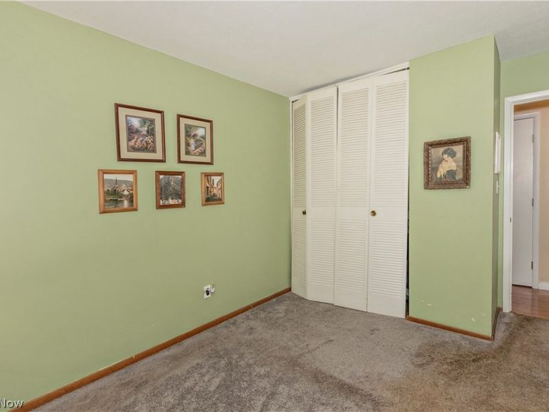 5899 S Shandle Boulevard, Mentor, OH 44060 Photo 32