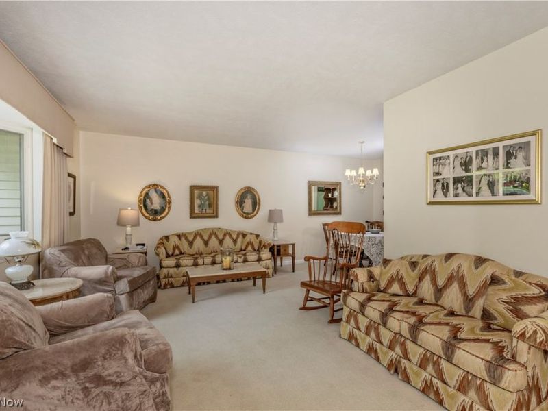 5899 S Shandle Boulevard, Mentor, OH 44060 Photo 4