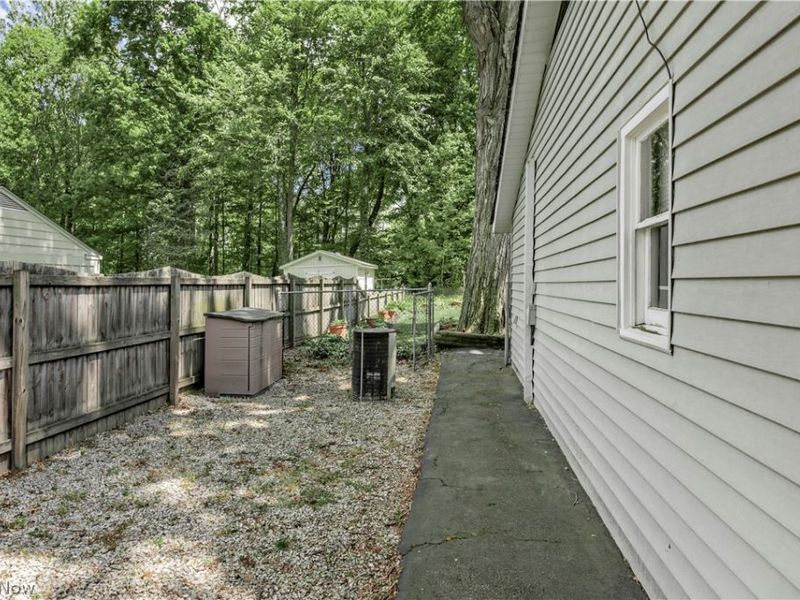 5899 S Shandle Boulevard, Mentor, OH 44060 Photo 40