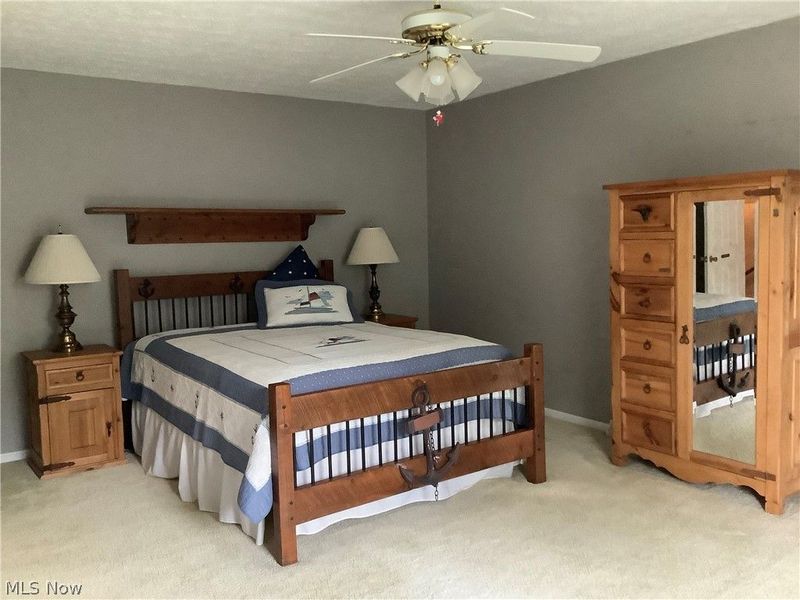 1250 S Sawburg Avenue, Alliance, OH 44601 Photo 25